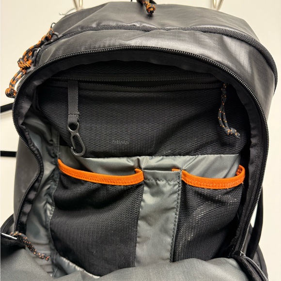 Sitka Drifter Travel Backpack - Picture 6 of 11